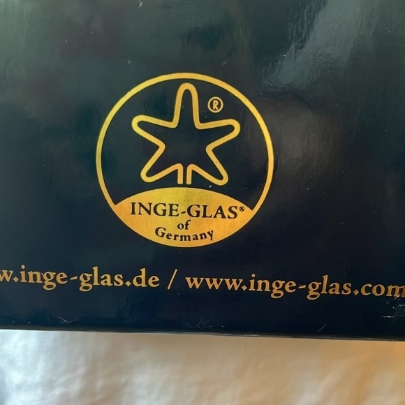 Inge Glass: Heirlooms- 2011 Snow Child Gingerbread/Heart GLASS Ornament- Germany - Picture 3 of 16